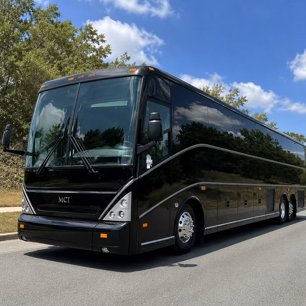 torrance charter bus rental exterior