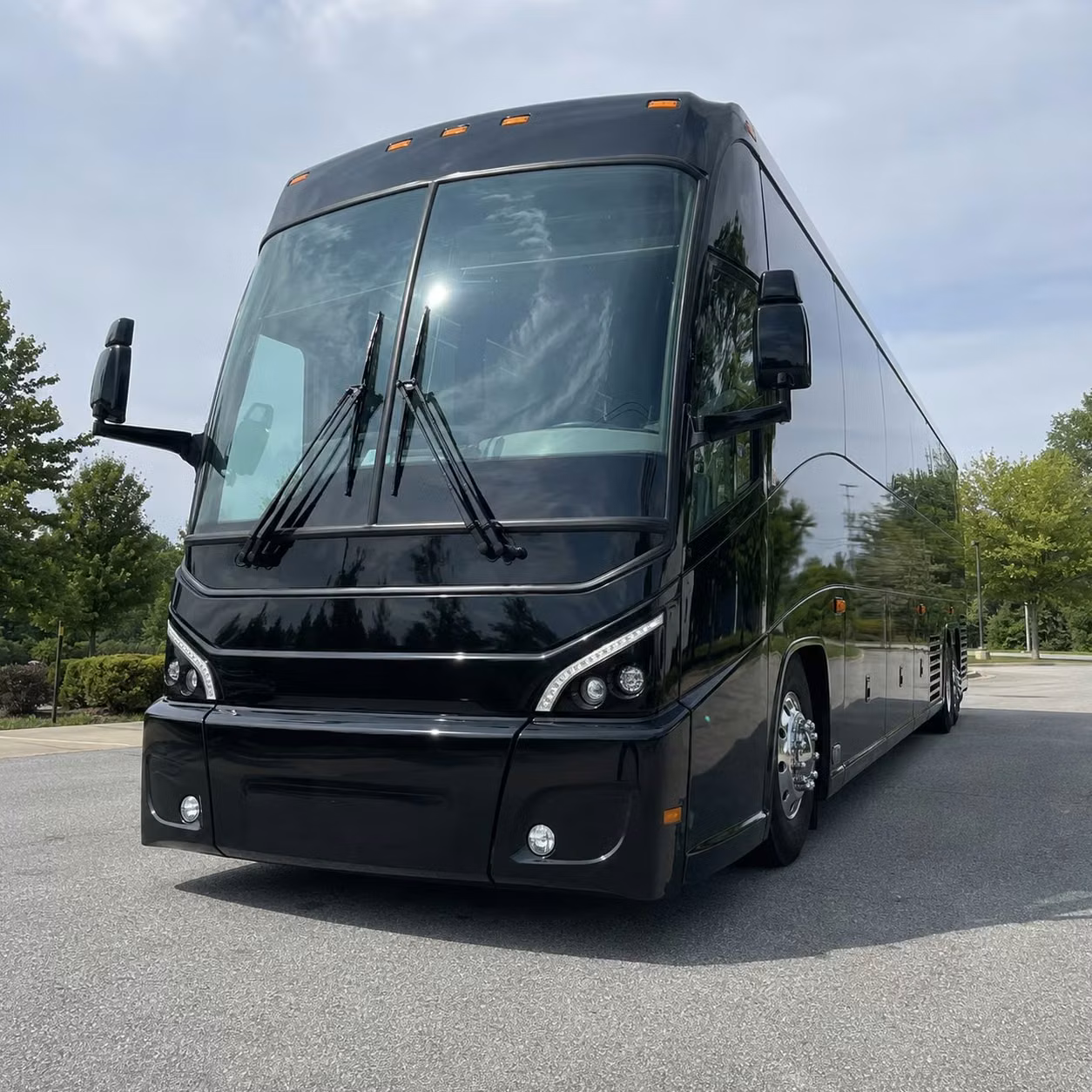torrance construction sites retail campuses and event venues all need group transportation charterbustorrance com makes it easy